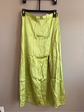 H&M Women’s Lime Green Satin Slip Skirt